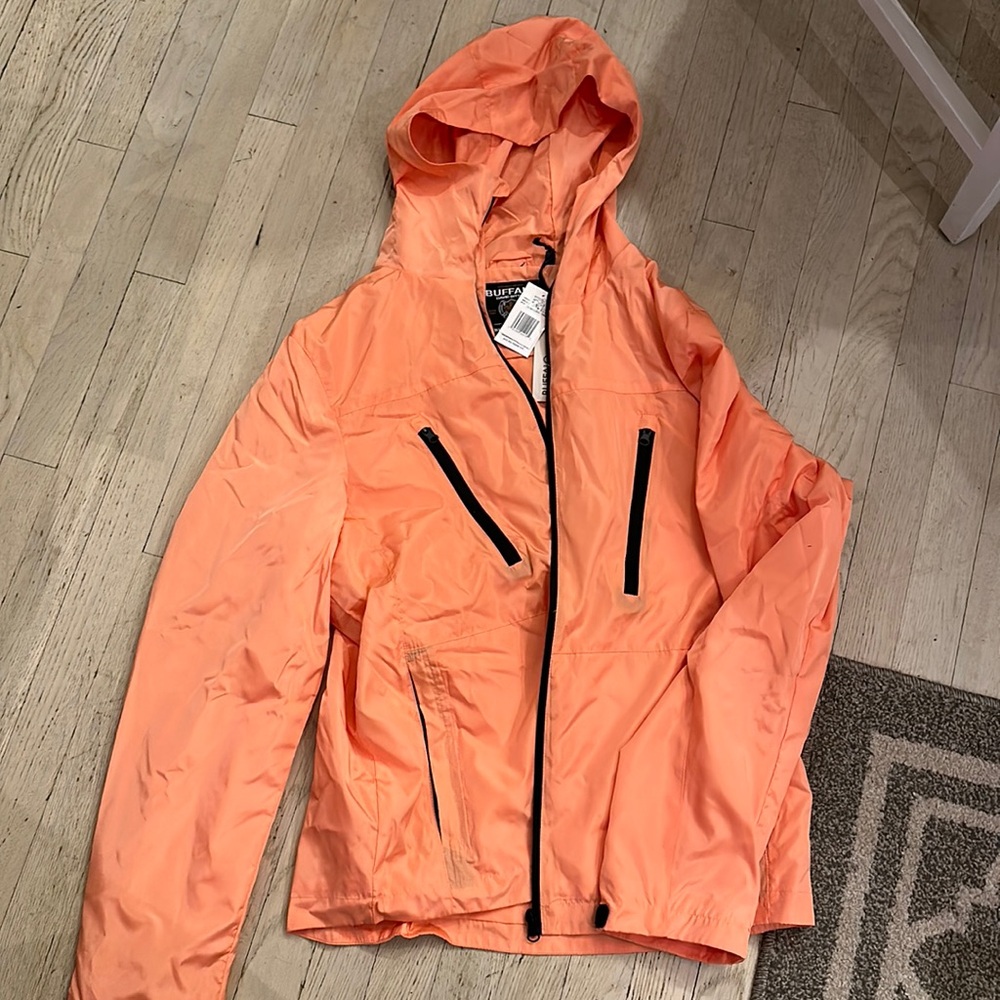 Men’s raincoat, size large